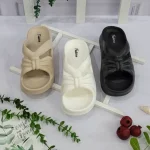 خرید دمپایی زنانه لژدار هاله ی پاپا