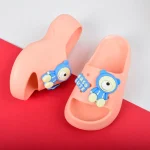 خرید دمپایی لژدار زنانه مدل هودی از شرکت پایون